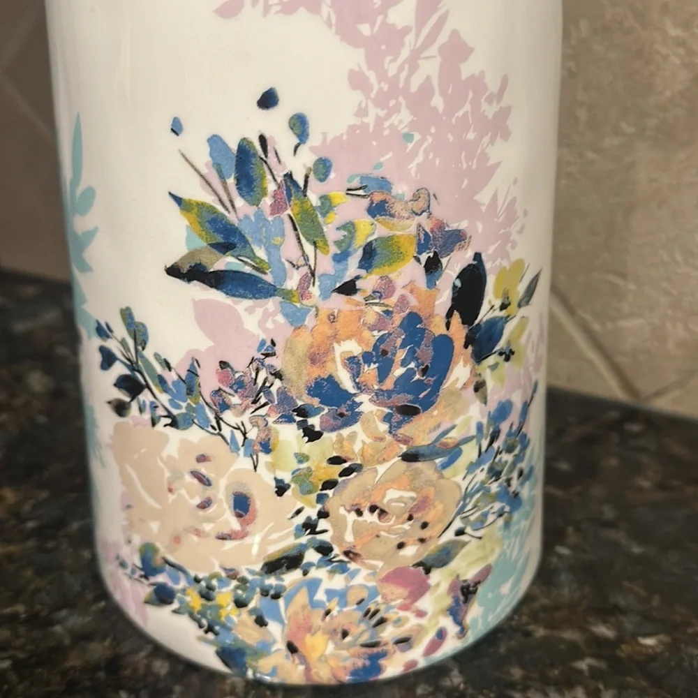 NEW Anthropologie Gardenshire Floral hand painted Ceramic Pitcher Vase